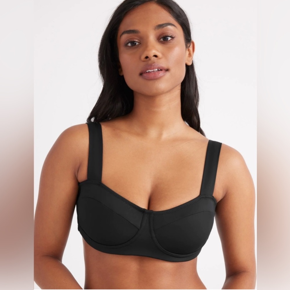 NWT Knix Black Balcony Cup Bikini Top